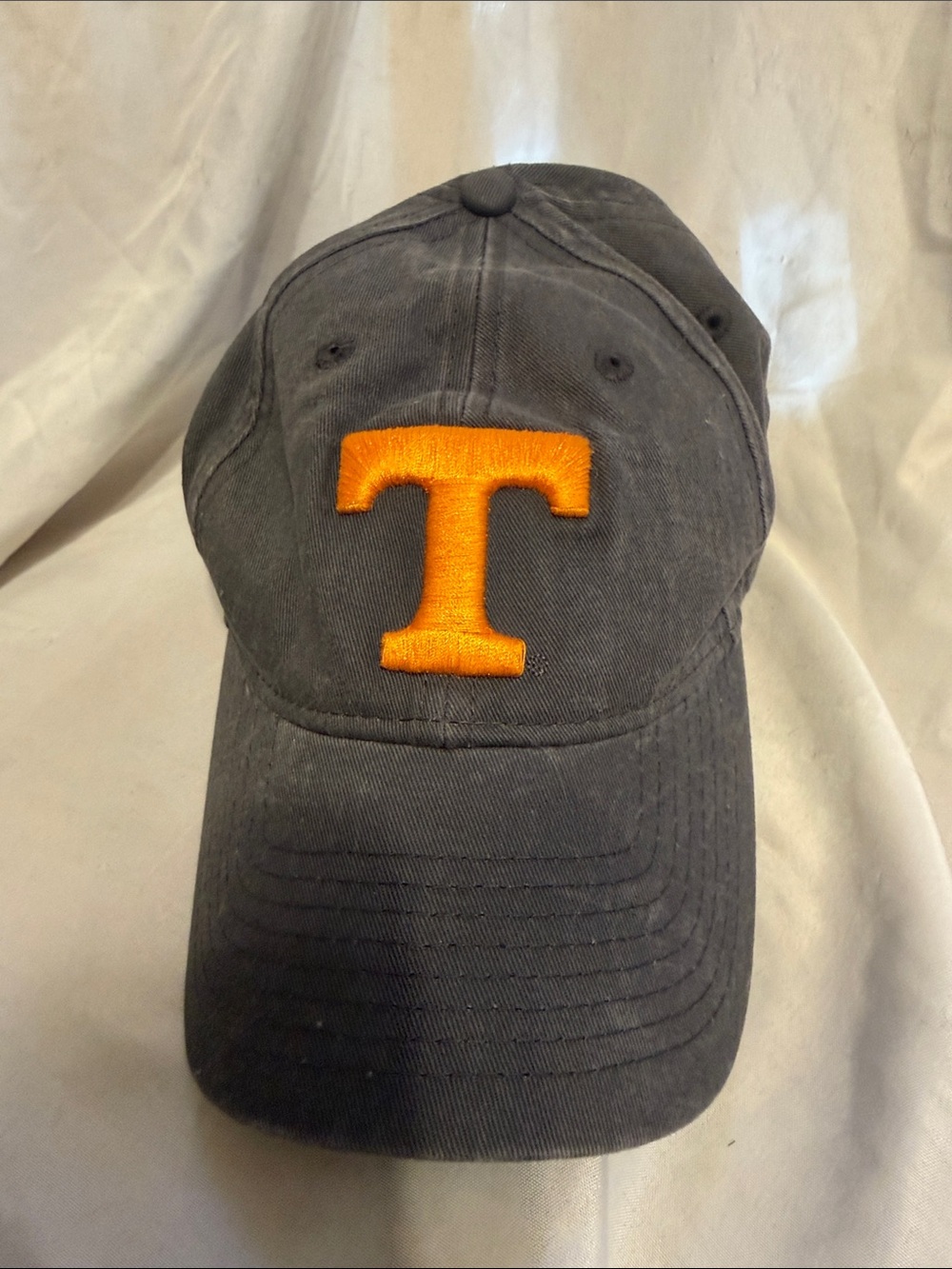 New Era Men’s Gray Cap Tennessee Volunteers